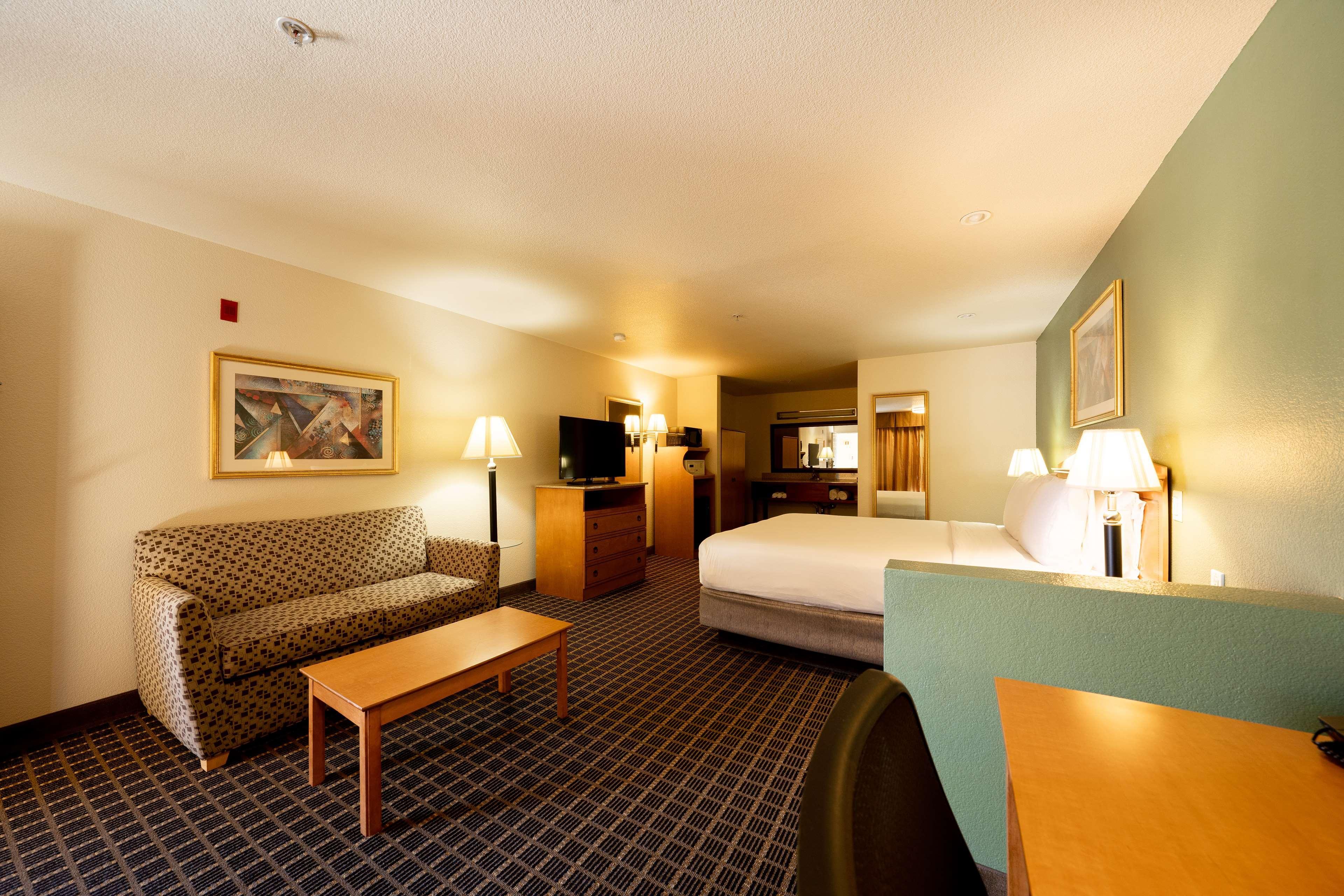 ชัวร์สเตย์พลัส โฮเทล บาย เบสต์ เวสเทิร์น ซานโฮเซ เซนทรัล ซิตี้ Hotel ภายนอก รูปภาพ